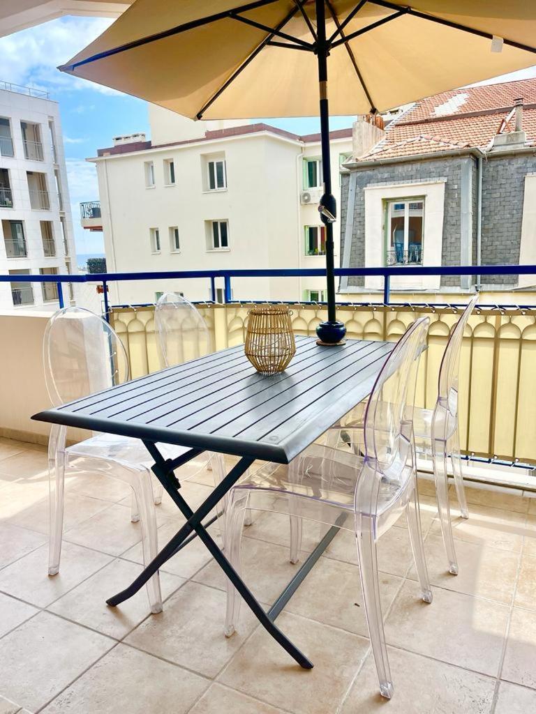 Les Rivages 2p Terrasse Parking Menton